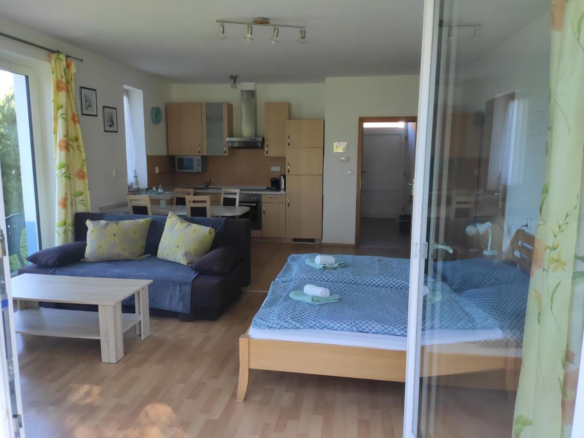 Lipno Riviera - Mysi V Bote Lejlighed Lipno nad Vltavou Eksteriør billede